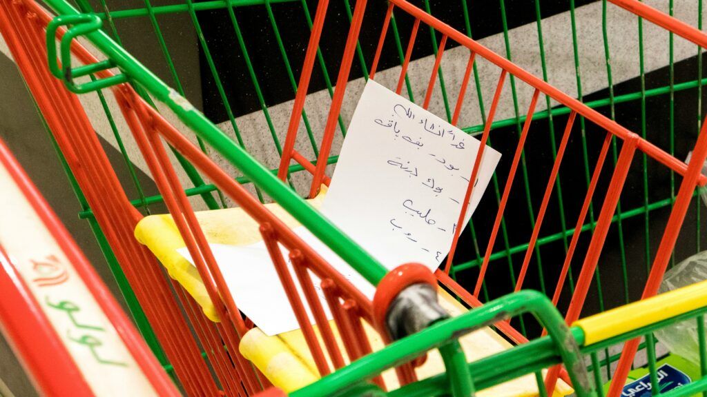 ways to save money every month grocery shopping with list